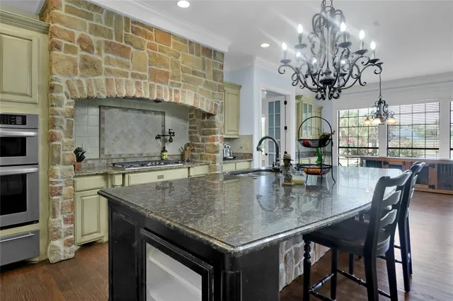 $1,399,000 | 6625 Gehrig Circle, Burleson, TX 76028