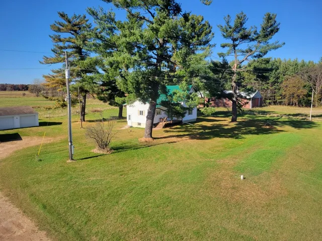 $259,000 | N8475 5th Camp, Camp Douglas, WI 54618