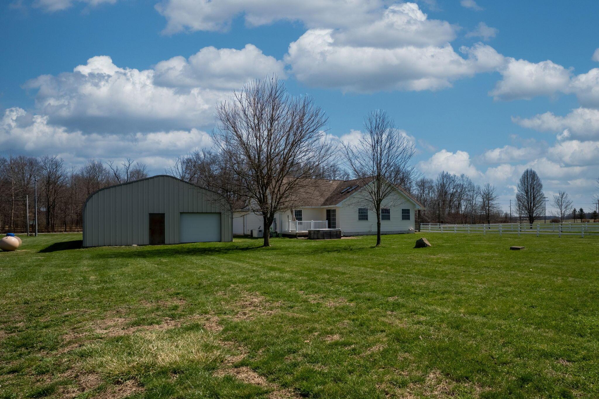 1687 Lake Drive Road Heath, OH 43056 - Photo 42 of 49 50-web-or-mls-DSC04746-HDR (2)