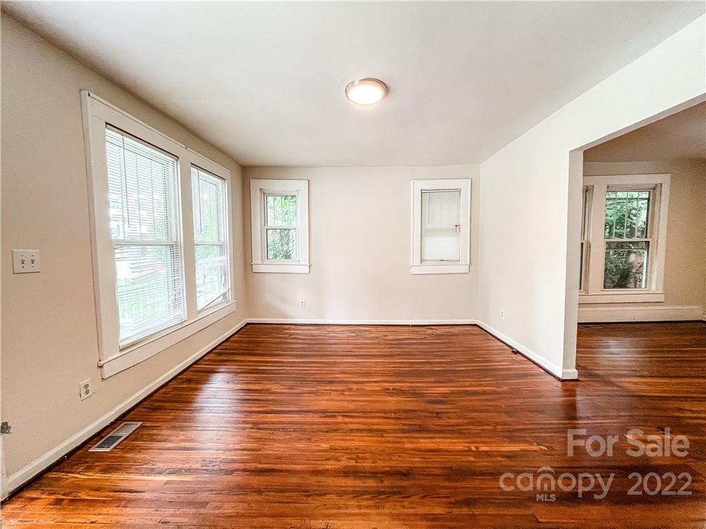 2508 Tuckaseegee Road Charlotte, NC 28208 - Photo 4 of 28 Gallery Image 4
