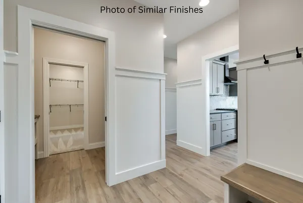 $712,471 | 22 Viola Drive, Le Claire, IA 52753