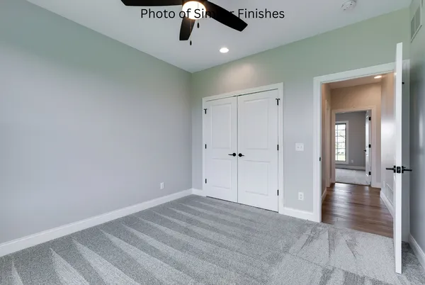 $712,471 | 22 Viola Drive, Le Claire, IA 52753