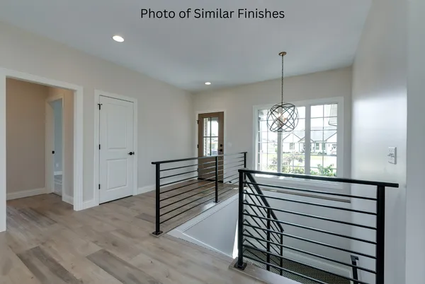 $712,471 | 22 Viola Drive, Le Claire, IA 52753