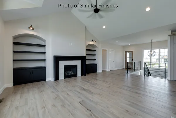 $712,471 | 22 Viola Drive, Le Claire, IA 52753