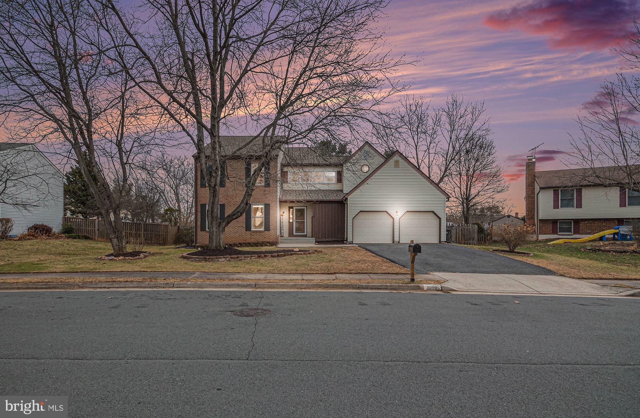 a house view with a outdoor space