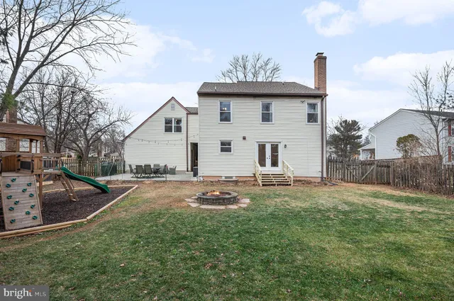 $889,000 | 1309 Rock Chapel Road, Herndon, VA 20170