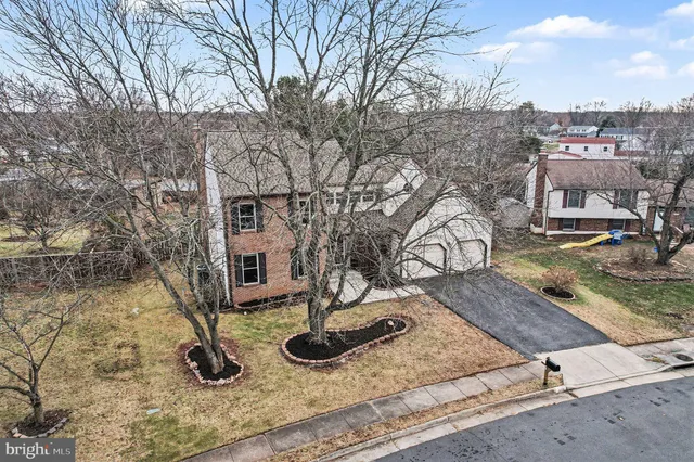 $889,000 | 1309 Rock Chapel Road, Herndon, VA 20170