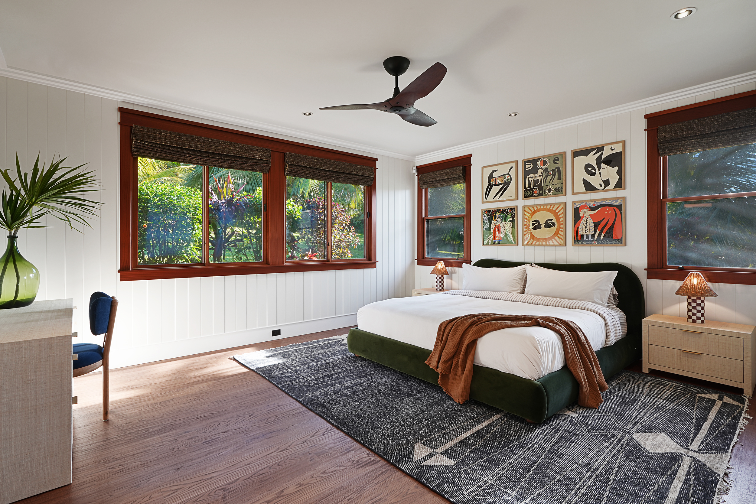 2332 Makana Ano Place Kilauea, HI 96754 - Photo 10 of 12 a bedroom with bed and a window