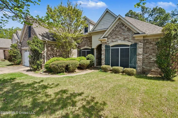 $350,000 | 3332 Devonshire Cove North, Southaven, MS 38672