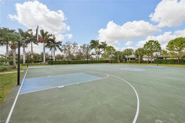 $2,750 | 2445 Orchard Street, Naples, FL 34120