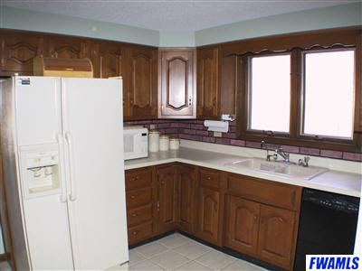 9501 Schlatter Road Leo, IN 46765 - Photo 7 of 18 Gallery Image 7