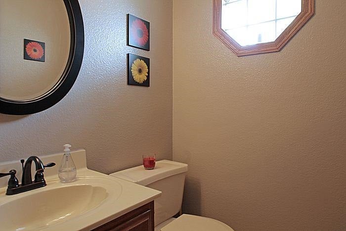 400 Rock Ridge Road Northwest Cedar Rapids, IA 52405 - Photo 11 of 25 Gallery Image 11