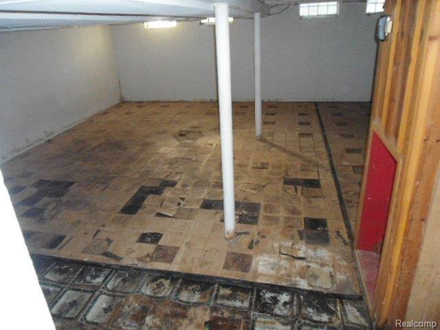 15095 Ashton Road Detroit, MI 48223 - Photo 19 of 19 DSC09032.JPG
