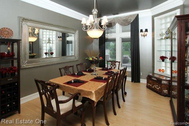 3833 Pointe Tremble Road Algonac, MI 48001 - Photo 11 of 25 Dining Room