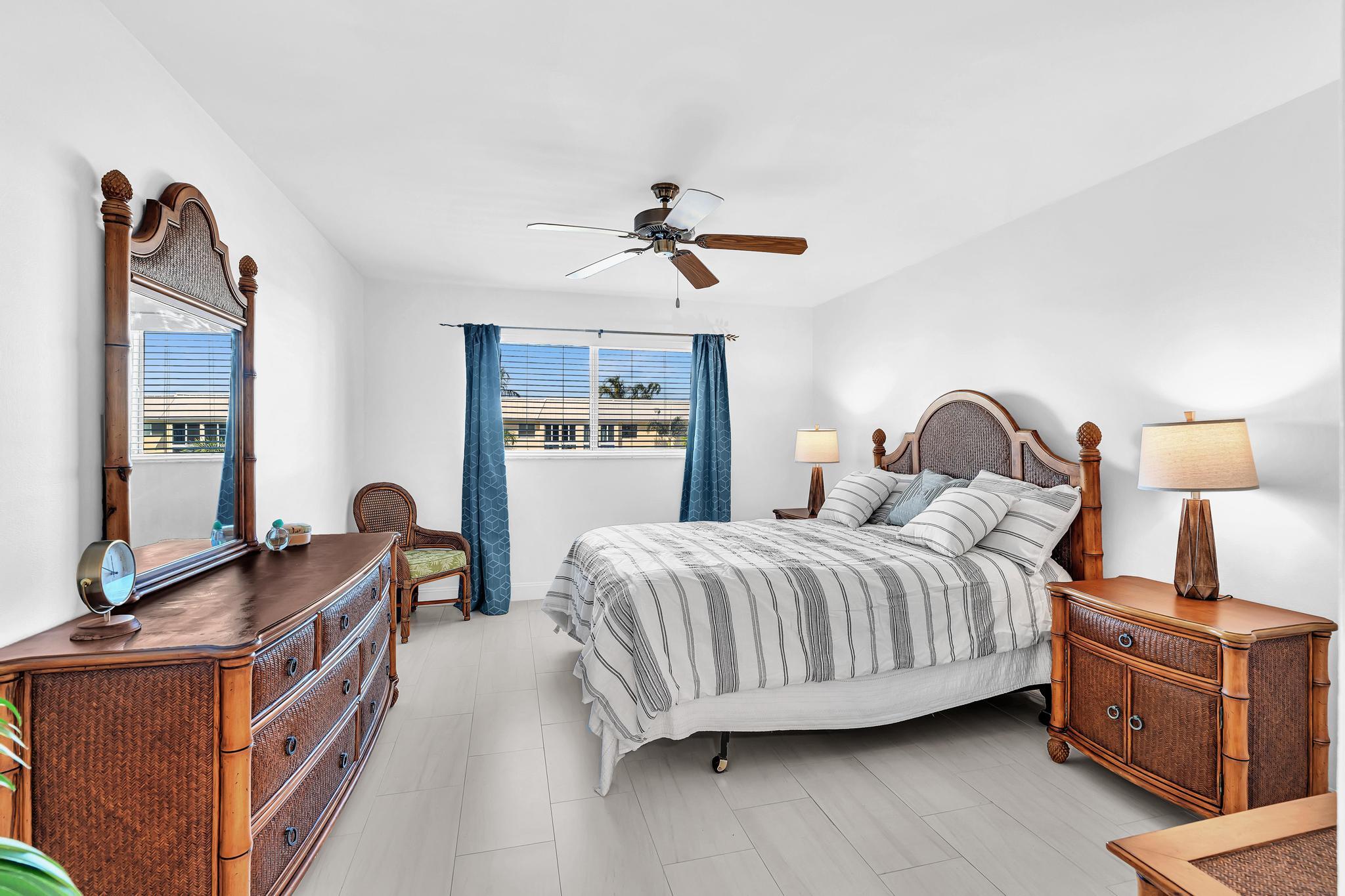 3 Colonial Club Drive, Unit 300 Boynton Beach, FL 33435 - Photo 17 of 71 PRIMARY SUITE