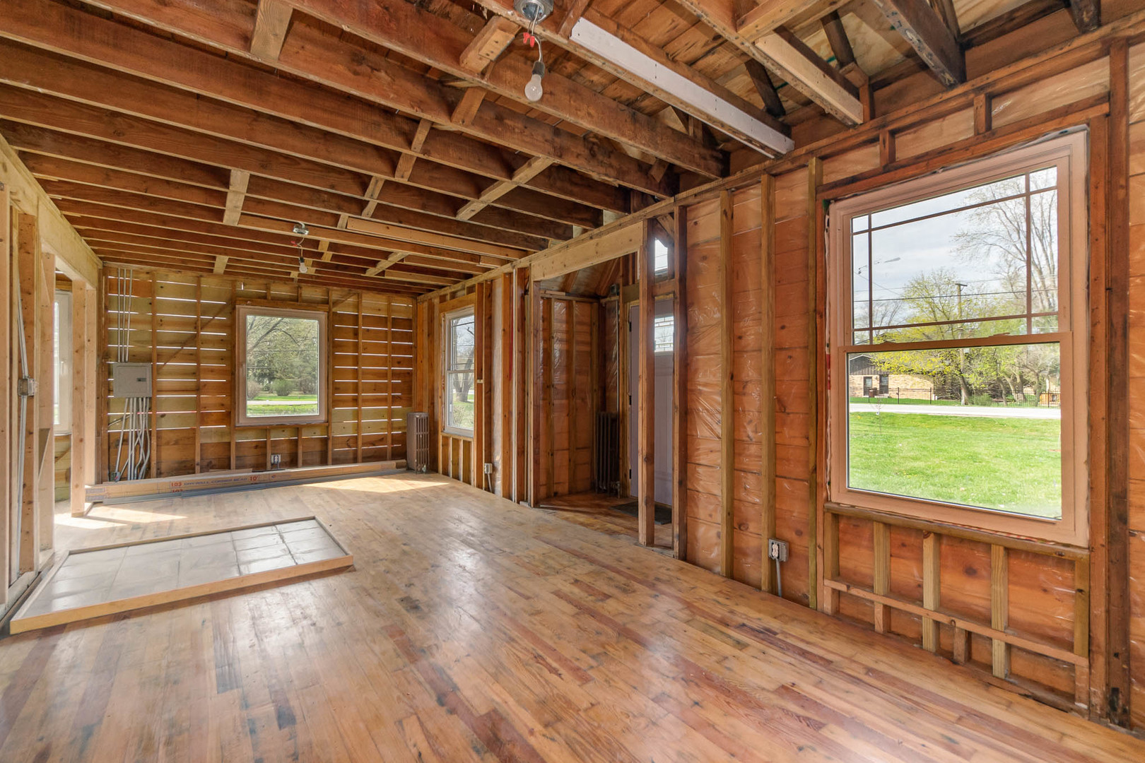 3637 Flossmoor Road Homewood, IL 60422 - Photo 3 of 24 Gallery Image 3