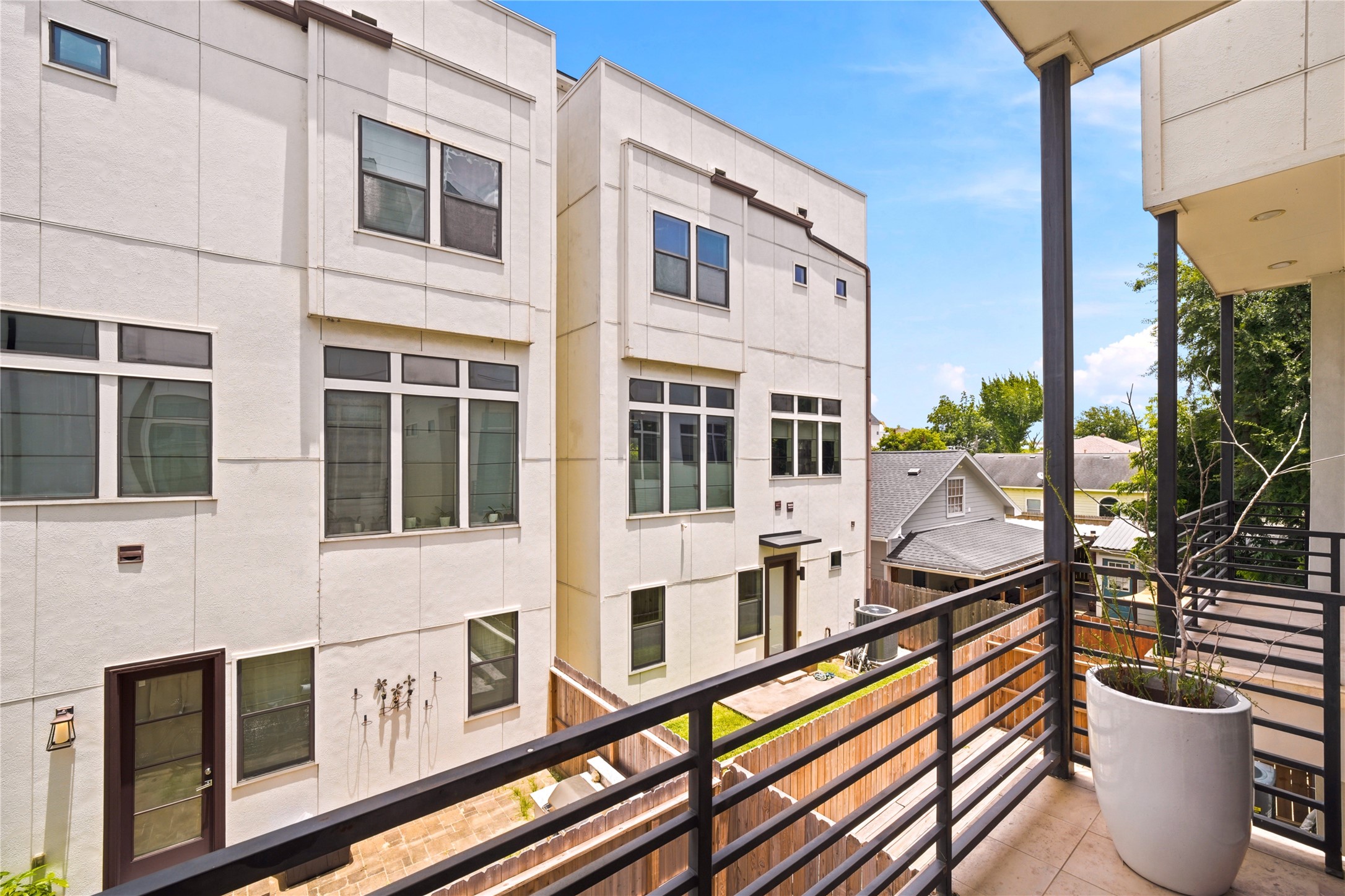 2108 Colorado Street Houston, TX 77007 - Photo 26 of 50