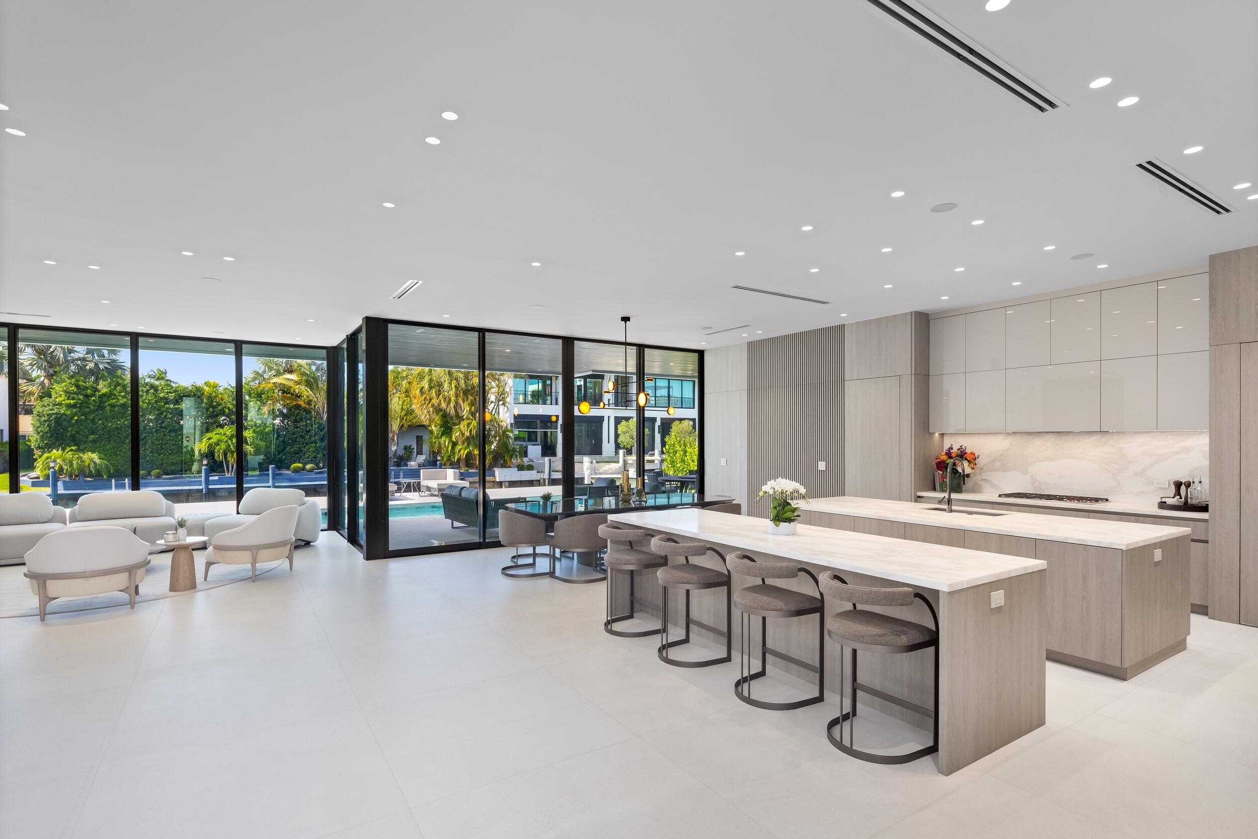 541 Golden Harbour Drive Boca Raton, FL 33432 - Photo 19 of 80 Kitchen