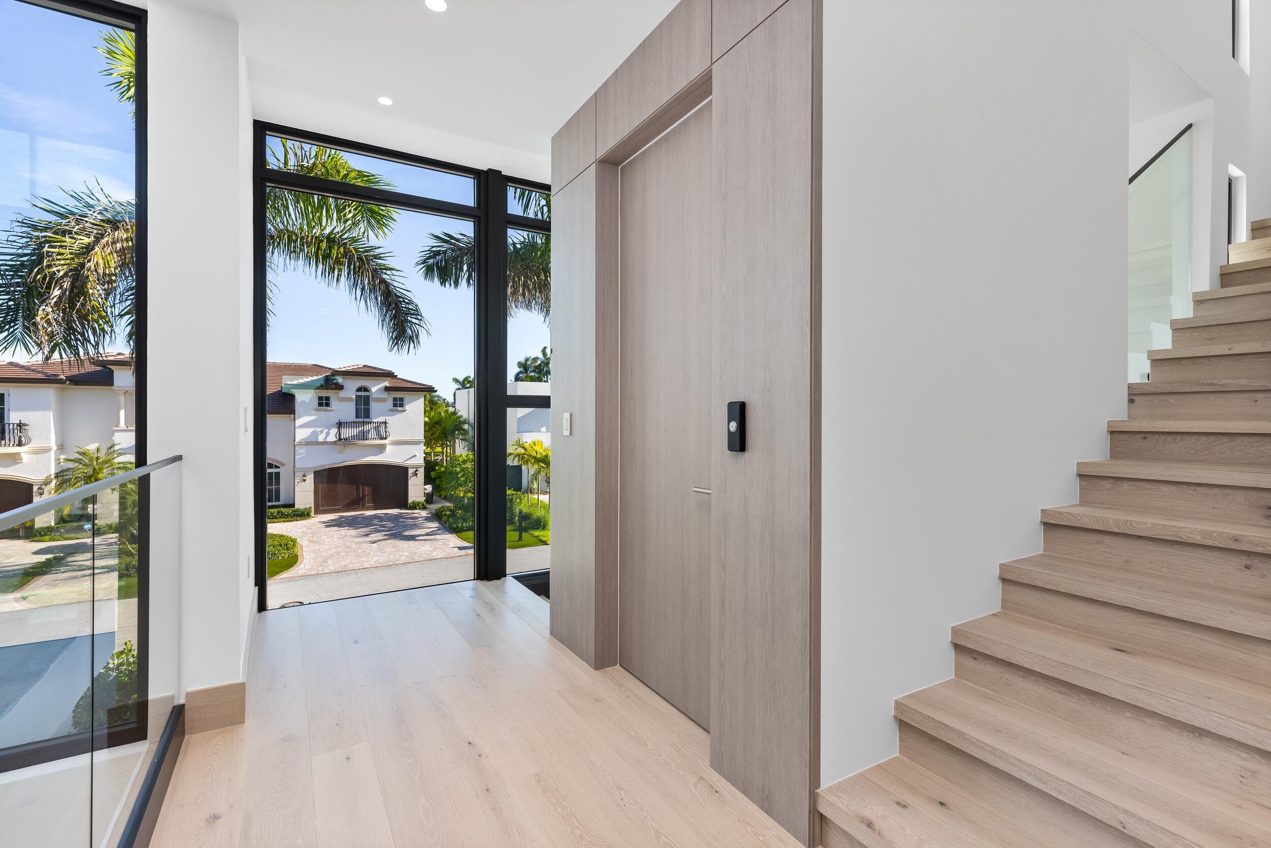 541 Golden Harbour Drive Boca Raton, FL 33432 - Photo 59 of 80 Stairway