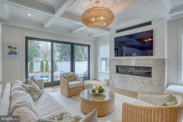 a view of a white house