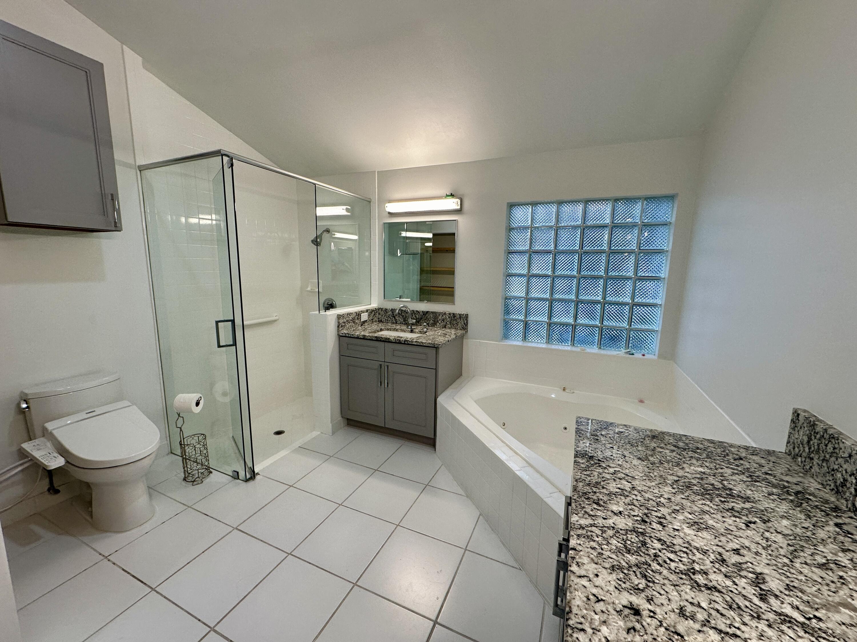 3656 Mykonos Court Boca Raton, FL 33487 - Photo 22 of 26 IMG_1263