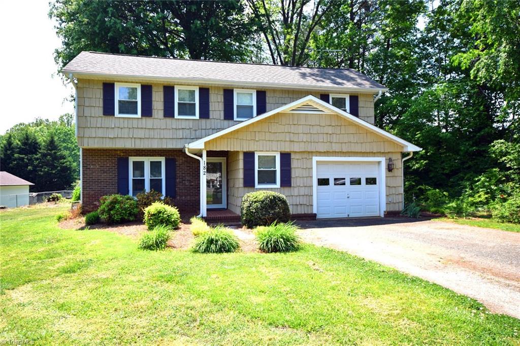 182 Buckingham Road Pinnacle, NC 27043 - Photo 1 of 25