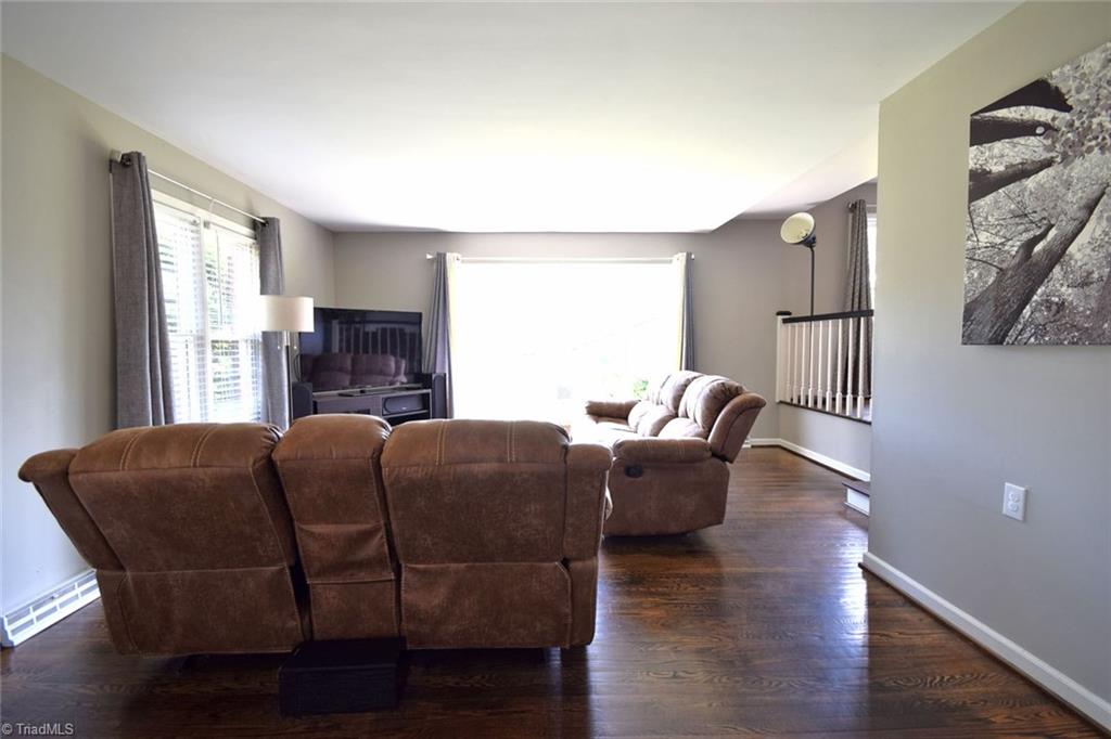 182 Buckingham Road Pinnacle, NC 27043 - Photo 15 of 25
