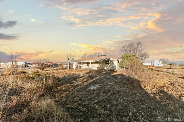 $289,000 | 470 Vine Street, Deer Trail, CO 80105