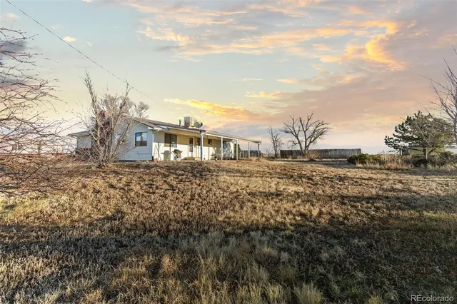 $289,000 | 470 Vine Street, Deer Trail, CO 80105