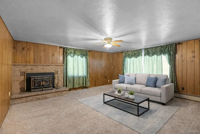 $289,000 | 470 Vine Street, Deer Trail, CO 80105