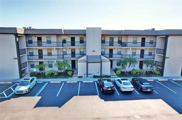 $125,500 | 1999 Kings Highway, Unit 23C, Punta Gorda, FL 33980