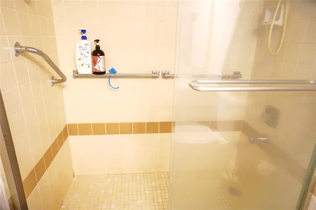 $125,500 | 1999 Kings Highway, Unit 23C, Punta Gorda, FL 33980