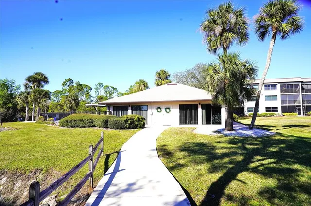 $125,500 | 1999 Kings Highway, Unit 23C, Punta Gorda, FL 33980