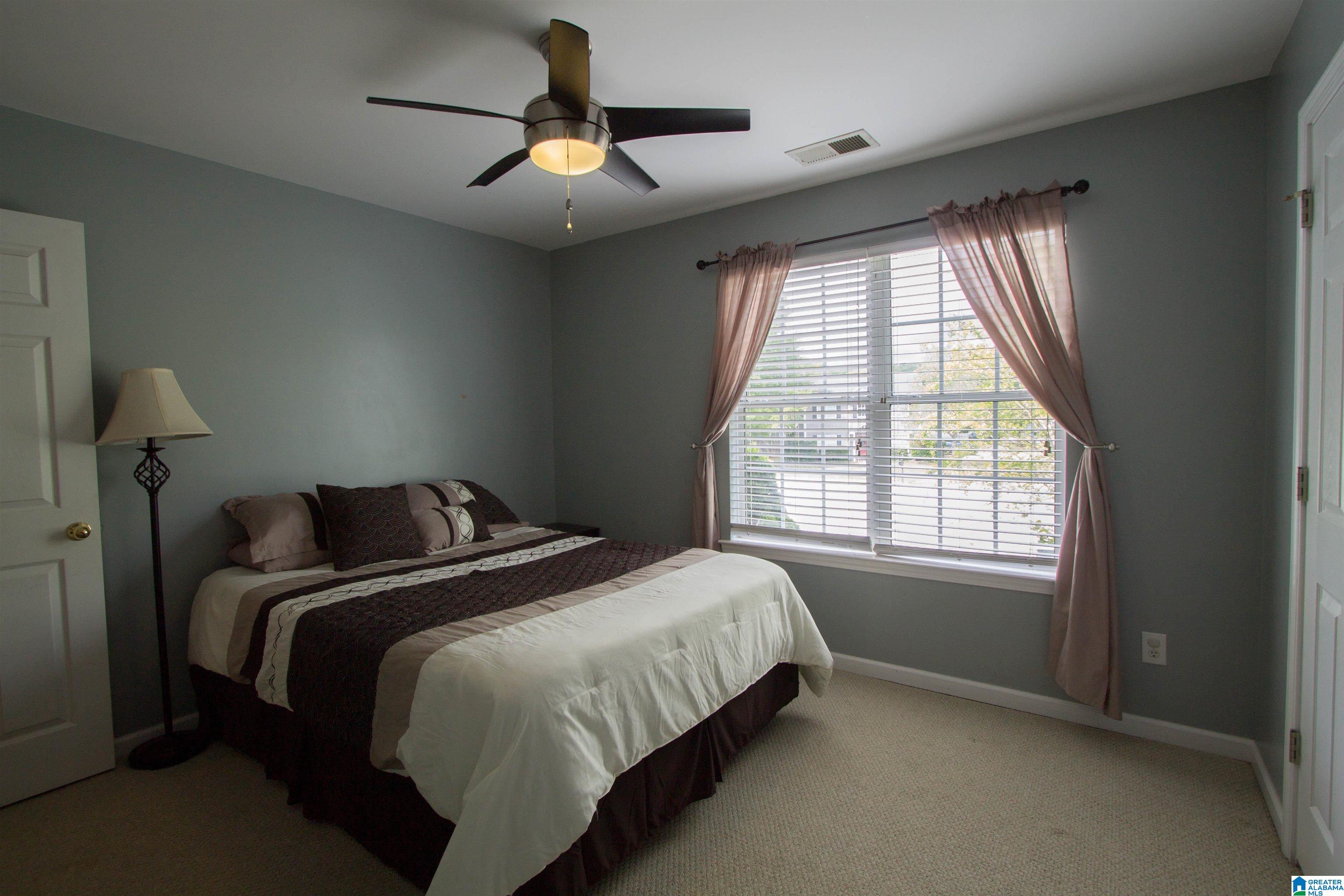 122 Meadowview Circle Pelham, AL 35124 - Photo 27 of 48