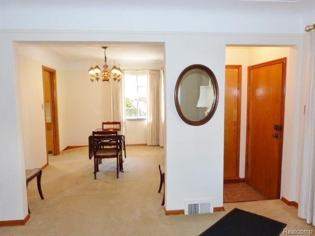 15053 Charles R Avenue Eastpointe, MI 48021 - Photo 5 of 29 15053 Charles R 017.JPG