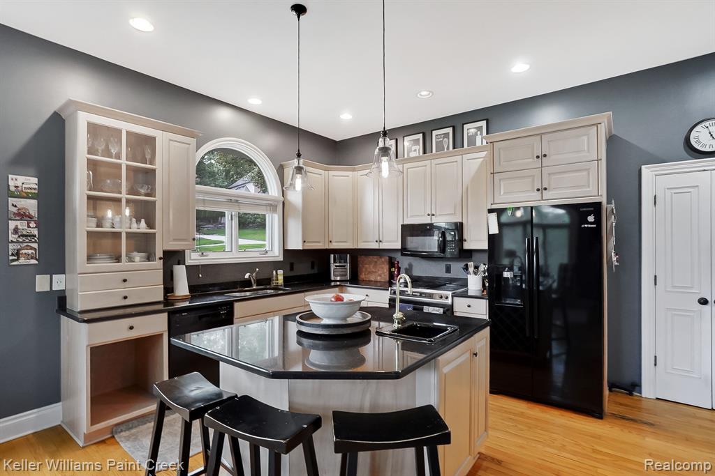 1615 Crossbow Court Rochester Hills, MI 48306 - Photo 19 of 33 Gallery Image 19