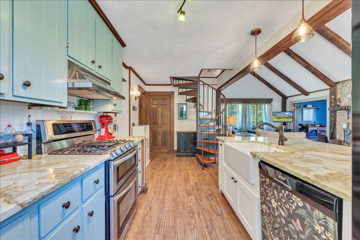 280 Woodwinds Road Callaway, VA 24067 - Photo 17 of 55 Kitchen