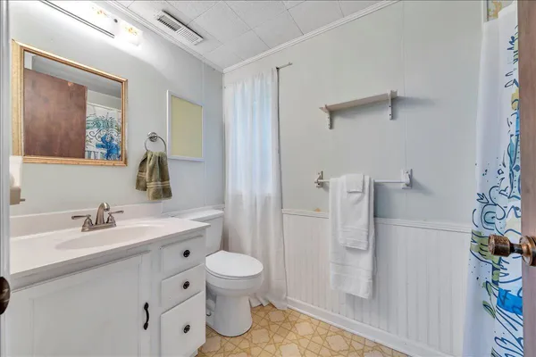$875,000 | 280 Woodwinds Road, Callaway, VA 24067