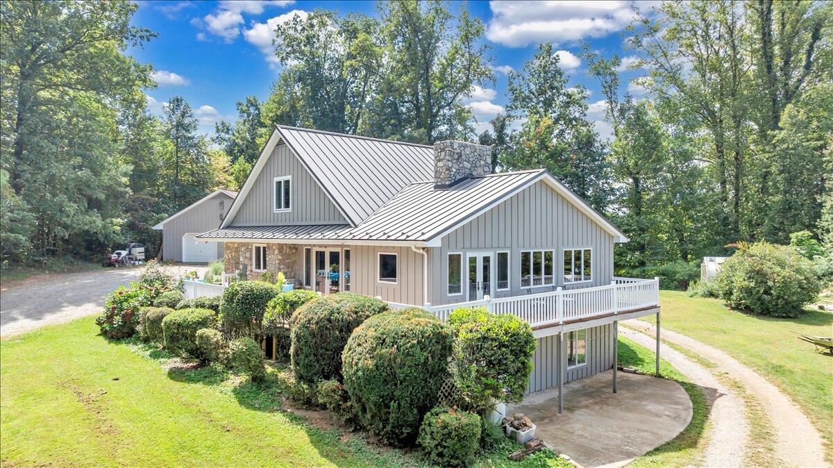 280 Woodwinds Road Callaway, VA 24067 - Photo 7 of 55 Beautiful Chalet