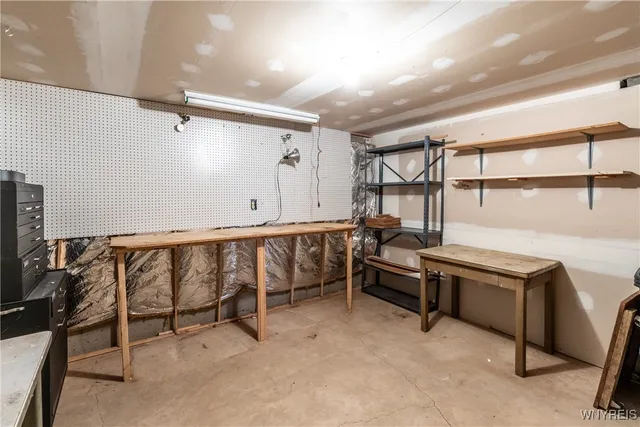 $249,900 | 162 Peppertree Drive, Unit B, Amherst, NY 14228