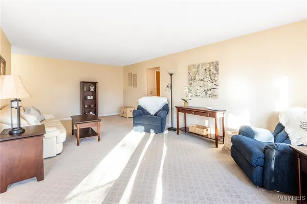 $239,900 | 162 Peppertree Drive, Unit B, Amherst, NY 14228
