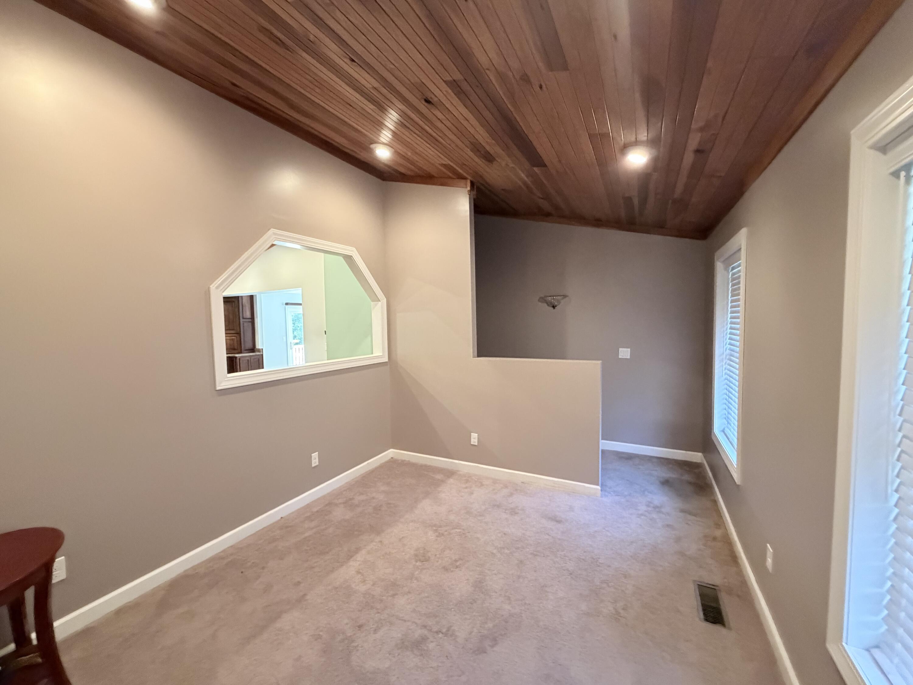 1549 Capp Springs Road Benton, KY 42025 - Photo 10 of 26 office/den