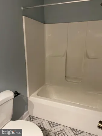 $2,450 | 156 Davis Road, Coatesville, PA 19320