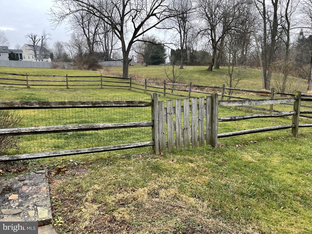 156 Davis Road Coatesville, PA 19320 - Photo 4 of 18