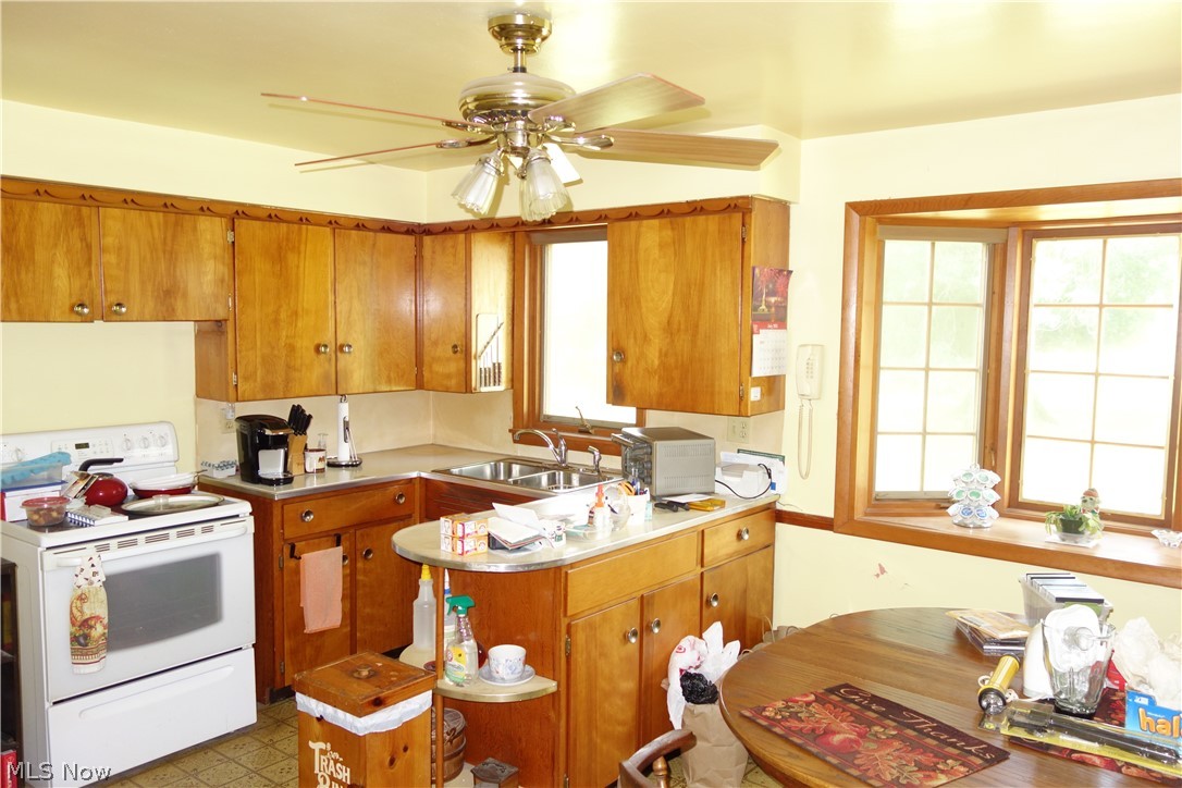 799 Pearlman Road Akron, OH 44319 - Photo 8 of 31 Gallery Image 8