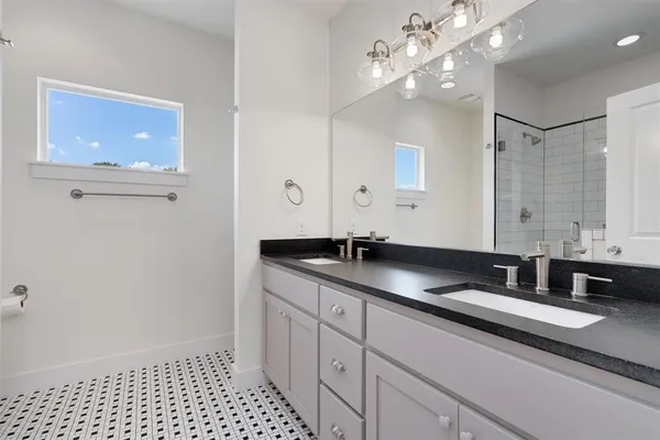 $3,000 | 1006 Muse Lane, Unit 13, Austin, TX 78702