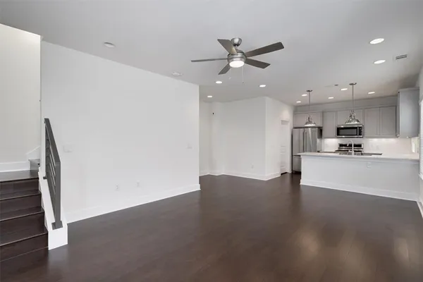 $3,000 | 1006 Muse Lane, Unit 13, Austin, TX 78702