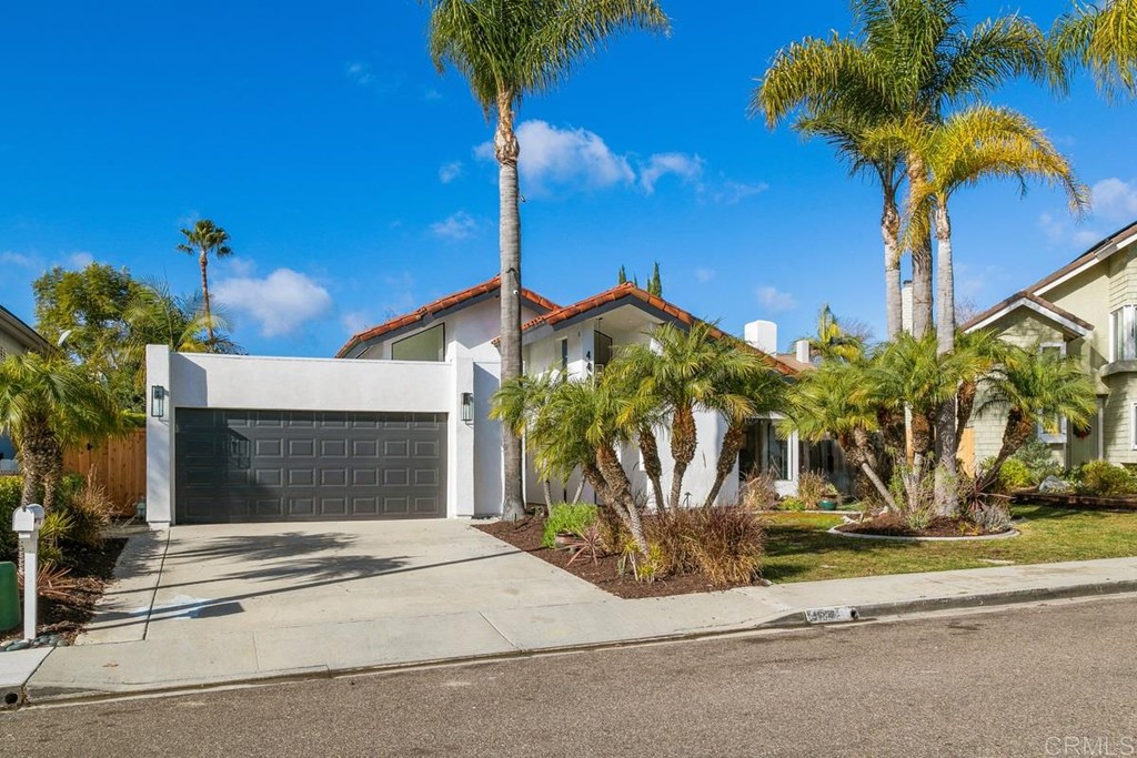 444 Dunsmore Court Encinitas, CA 92024 - Photo 2 of 39