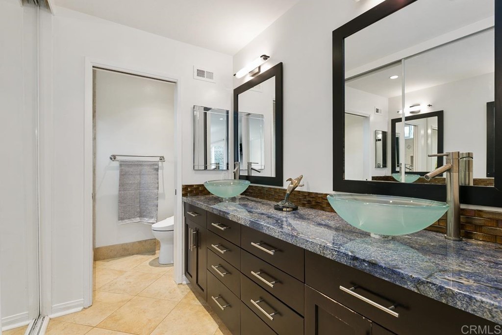 444 Dunsmore Court Encinitas, CA 92024 - Photo 17 of 39