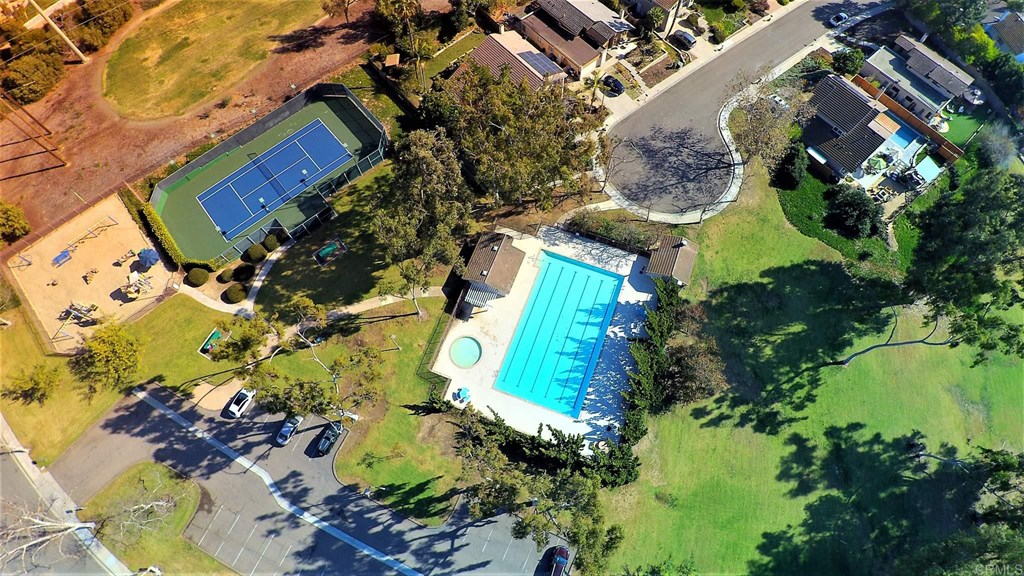 444 Dunsmore Court Encinitas, CA 92024 - Photo 28 of 39